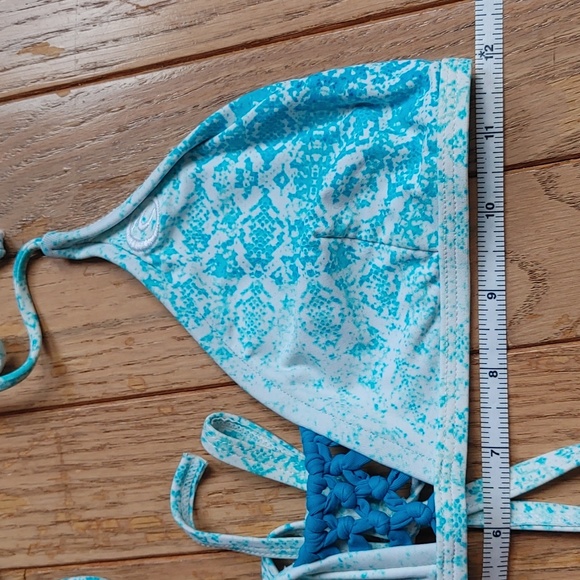 Rip Curl Scale Triangle Bikini Top - Picture 13 of 15